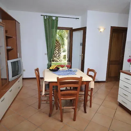 Apartment Locazione Turistica Ambra.5 *